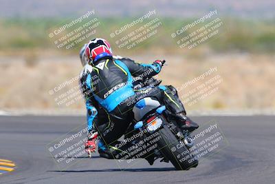 media/Oct-09-2022-SoCal Trackdays (Sun) [[95640aeeb6]]/Turn 14 Backside (1125am)/